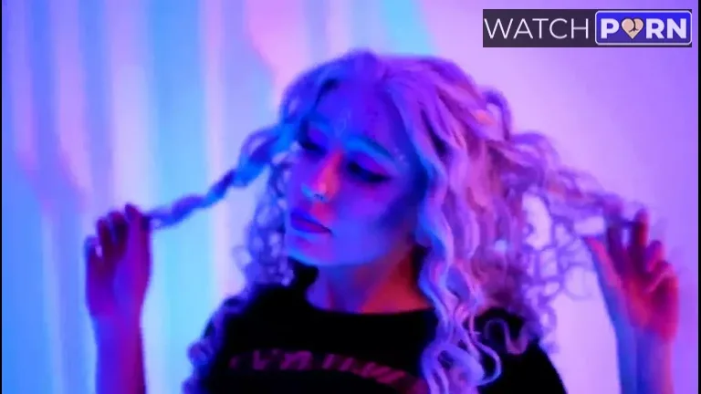 alicebong neon 1 jpg